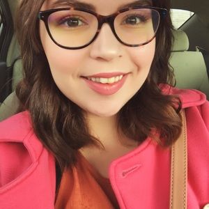 Meet your Posher, Tiffany